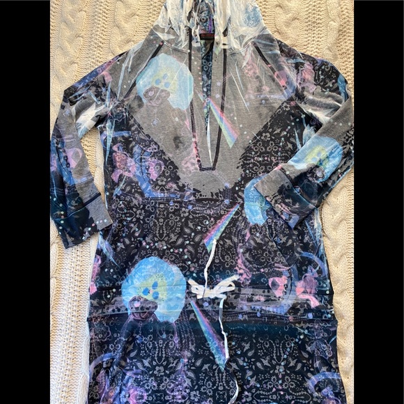 Custo Barcelona Tops - ✨EUC Custo Barcelona top✨